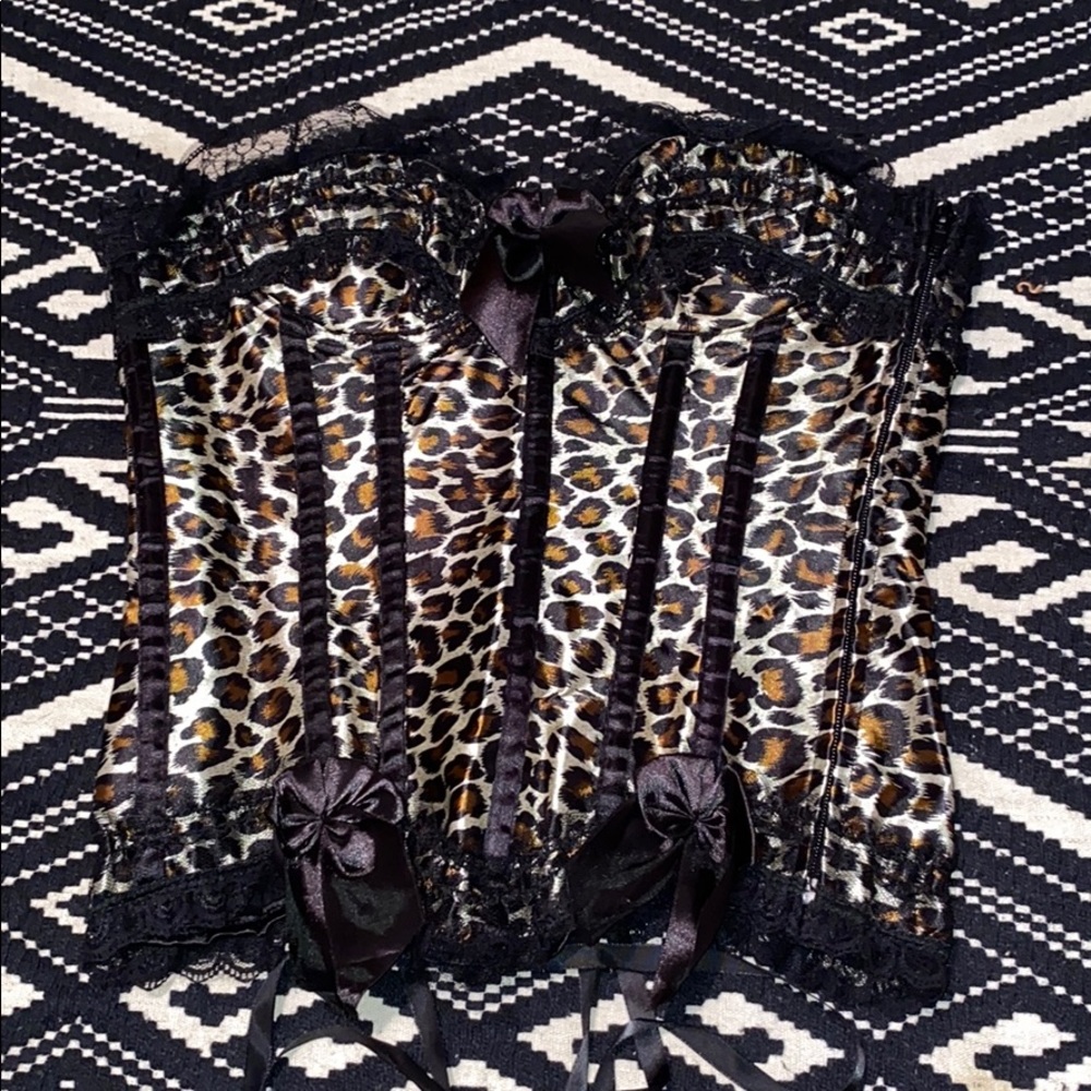 Leopard Print and Black Lace Sexy Corset